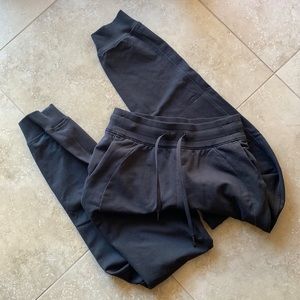 Lululemon Scuba Relaxed-Fit High-Rise Jogger - Black